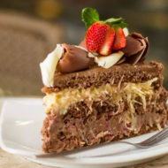 Sodiê Doces cria aplicativo de delivery para entregar bolos e salgadinhos